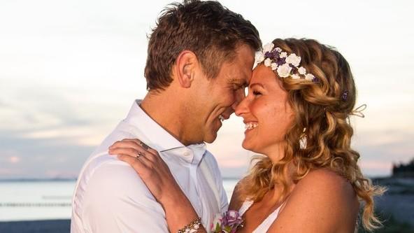 Janni wollte im Second-Hand-Kleid heiraten Janni wollte im Second-Hand-Kleid heiraten