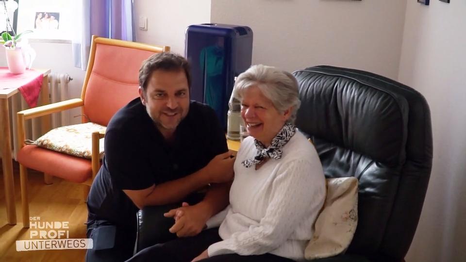 Martin Rütter besucht seine Mutter im Pflegeheim Martin Rütter besucht seine Mutter im Pflegeheim
