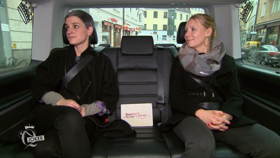 Lisas Zeit geht fürs Autofahren drauf Lisas Zeit geht fürs Autofahren drauf