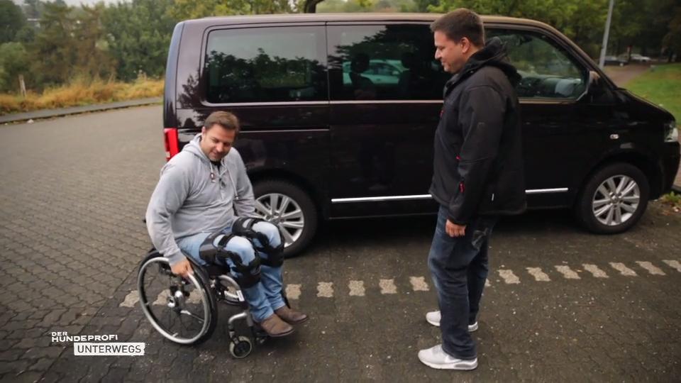 Martin Rütter unternimmt einen Selbstversuch Martin Rütter unternimmt einen Selbstversuch