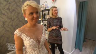 Welches Kleid gefällt Kyra am besten? Welches Kleid gefällt Kyra am besten?