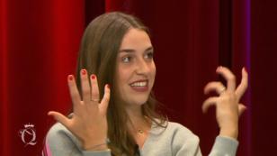 Lisa lobt Cecilias Look, äußert aber auch Kritik Lisa lobt Cecilias Look, äußert aber auch Kritik
