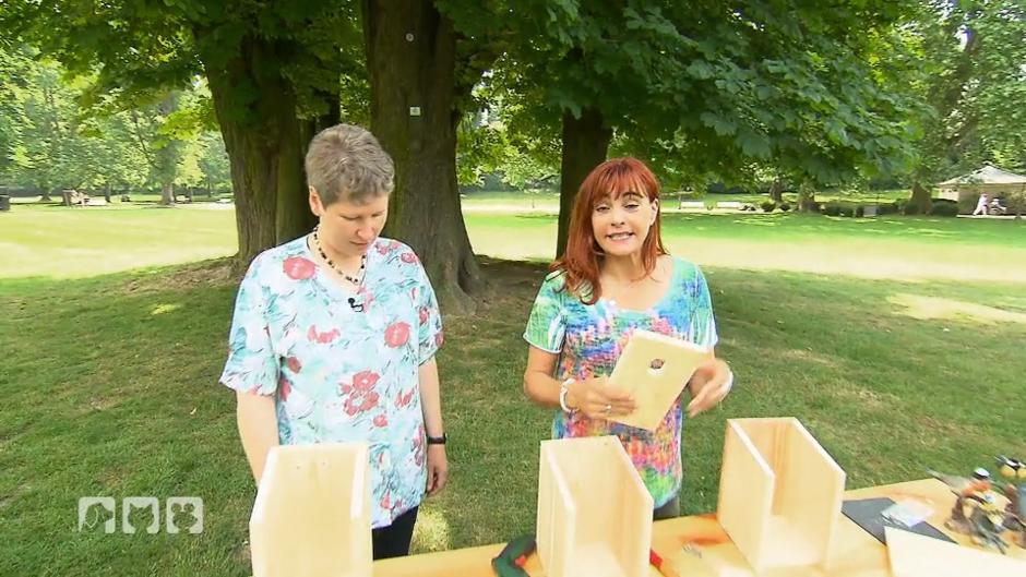 Diana Eichhorn baut Nistkästen Diana Eichhorn baut Nistkästen