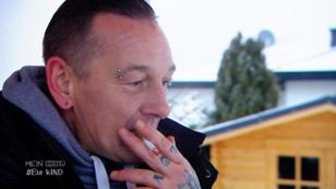 Mia wünscht sich Eltern, die nicht rauchen Mia wünscht sich Eltern, die nicht rauchen
