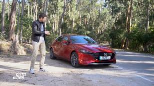 Andreas testet den neuen Mazda 3 Andreas testet den neuen Mazda 3
