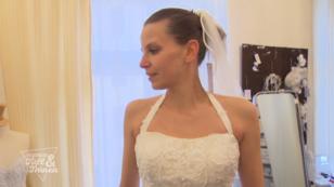 Für welches Kleid wird sich Kristina entscheiden? Für welches Kleid wird sich Kristina entscheiden?