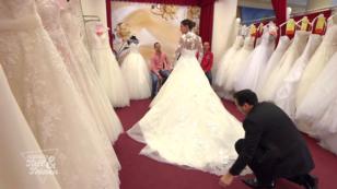 Das letzte Kleid rührt Stefanie zu Tränen Das letzte Kleid rührt Stefanie zu Tränen
