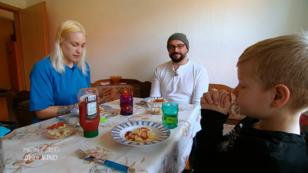 Zwei unterschiedliche Familien im Vergleich Zwei unterschiedliche Familien im Vergleich