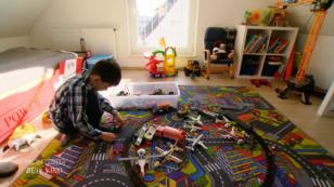 Richtiges Spielen ist wichtiger als Handy und Co. Richtiges Spielen ist wichtiger als Handy und Co.