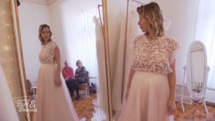 Jessica hat ein passendes Kleid gefunden Jessica hat ein passendes Kleid gefunden