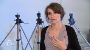 Kerstin findet Anjas Look zu freizügig Kerstin findet Anjas Look zu freizügig