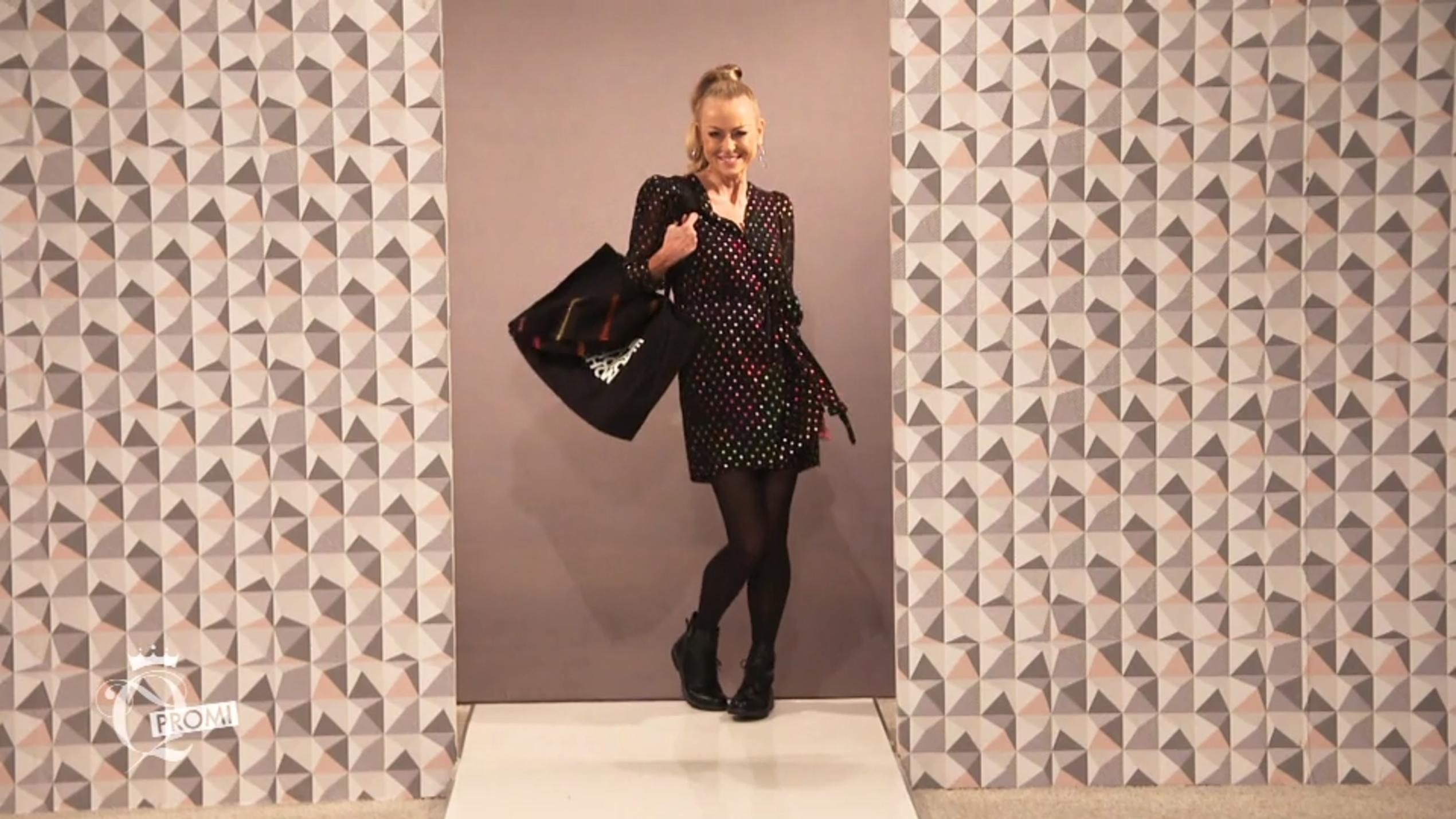 Jenny Elvers zeigt ihren Polka Dots-Look Jenny Elvers zeigt ihren Polka Dots-Look