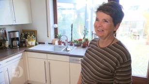 Inge lässt sich von ihrem Alter nicht aufhalten Inge lässt sich von ihrem Alter nicht aufhalten