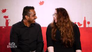 Amelia will Venky das Schwimmen beibringen Amelia will Venky das Schwimmen beibringen