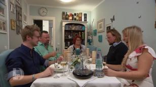 Gisela denkt auch immer an die Verdauung Gisela denkt auch immer an die Verdauung