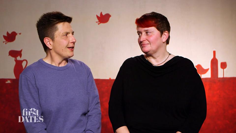 Claudia und Heike sind Hunde-Fans Claudia und Heike sind Hunde-Fans