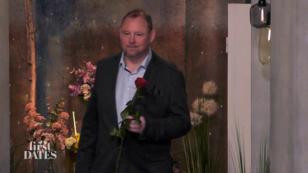 Steffen hat sogar eine Rose mitgebracht Steffen hat sogar eine Rose mitgebracht