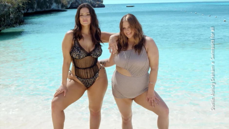 Ashley Graham modelt mit ihrer Schwester Ashley Graham modelt mit ihrer Schwester