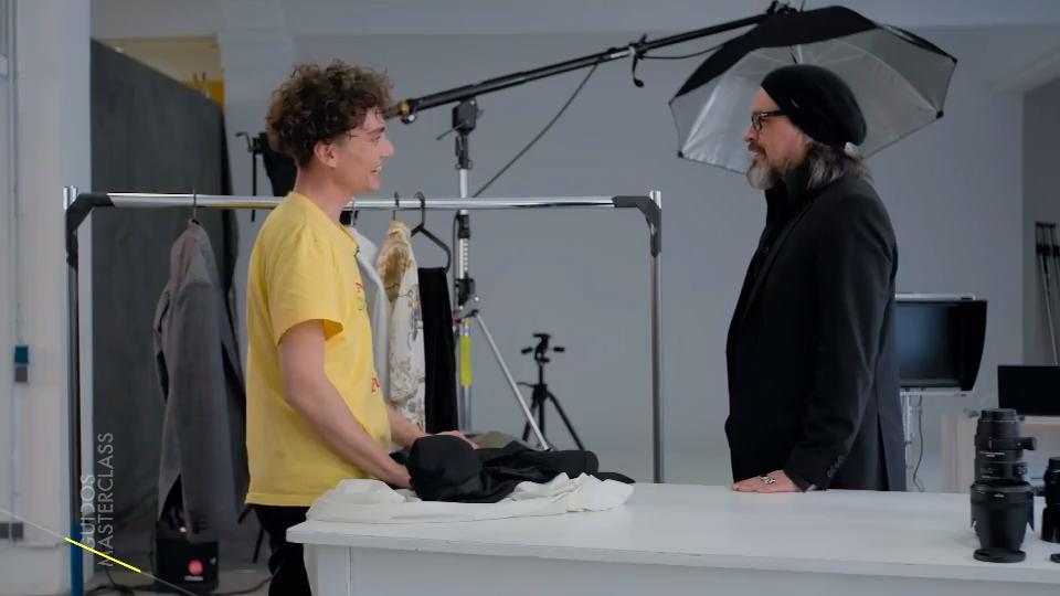 Laurents zweites Ich beim Fotoshooting Laurents zweites Ich beim Fotoshooting