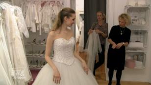 Bauchtänzerin Aaliyah wird zur Prinzessin Bauchtänzerin Aaliyah wird zur Prinzessin