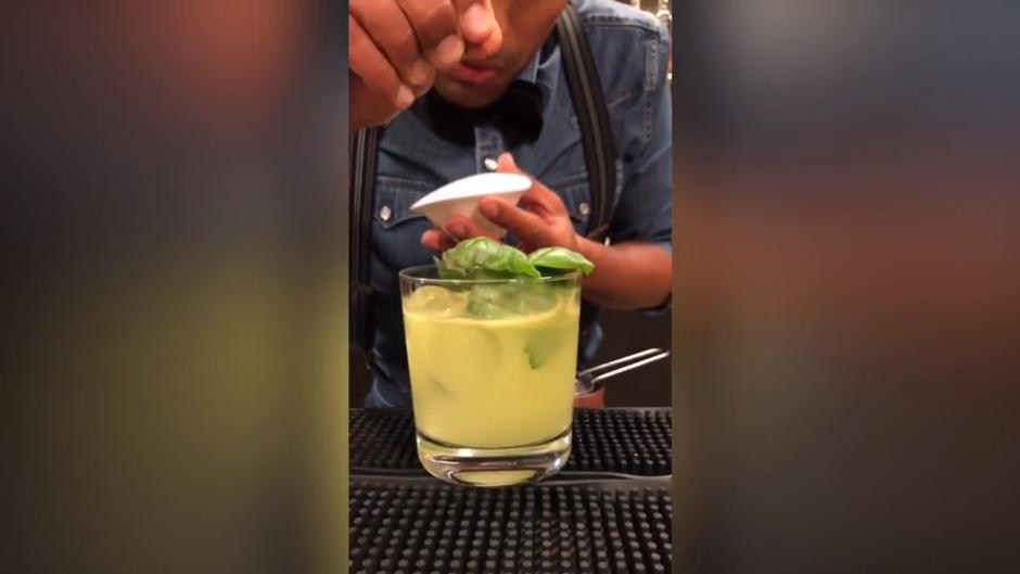 Der perfekte Cocktail für ein Sommer-Wochenende Der perfekte Cocktail für ein Sommer-Wochenende
