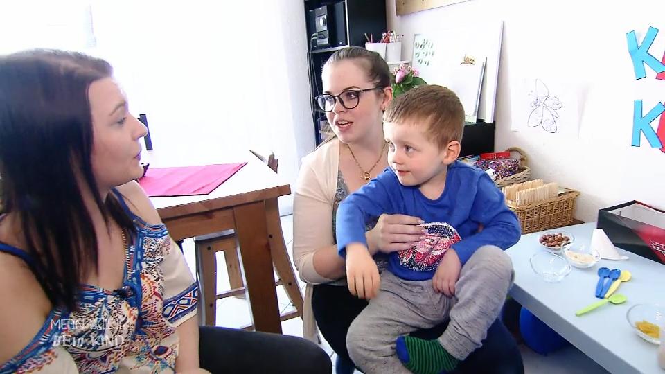 Maximilian ging schon mit einem Jahr in den Kindergarten Maximilian ging schon mit einem Jahr in den Kindergarten
