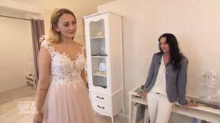 Die Braut möchte ein Kleid mit "Spielraum" Die Braut möchte ein Kleid mit "Spielraum"
