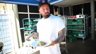 Jan Leyk probt und verrät einen besonderen Trick Jan Leyk probt und verrät einen besonderen Trick