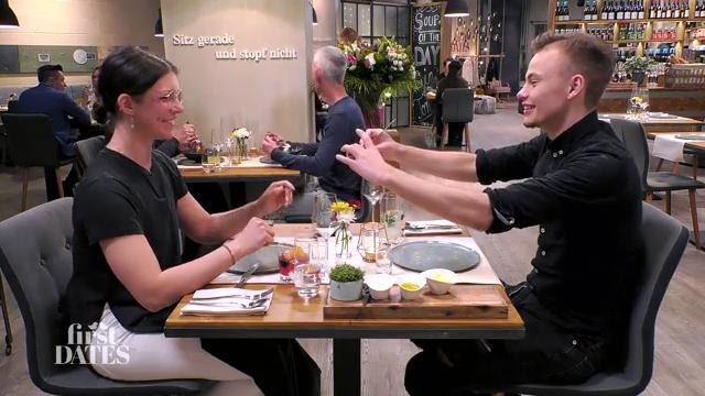 Thore kriegt das Brot nicht geschnitten Thore kriegt das Brot nicht geschnitten