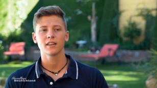 Viktor fühlt sich in Namibia zurückgehalten Viktor fühlt sich in Namibia zurückgehalten