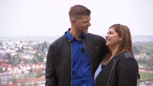 Diese beiden Verliebten sagen ja Diese beiden Verliebten sagen ja