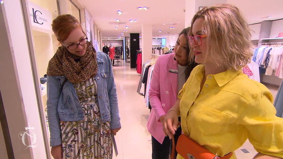 Jessica greift zu satten Farben Jessica greift zu satten Farben