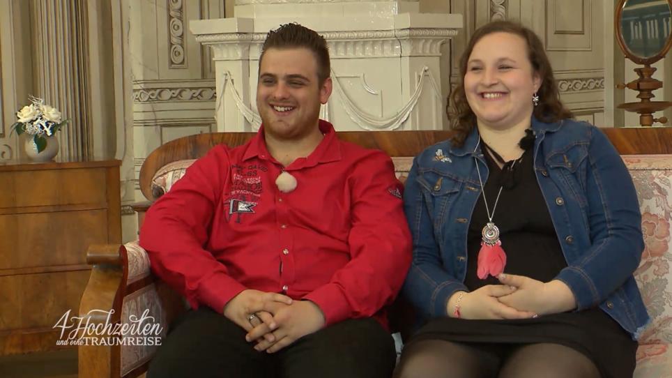 Mandy und Christian amüsieren sich prächtig Mandy und Christian amüsieren sich prächtig
