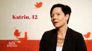 Katrin wünscht sich einen Mann mit schmalen Lippen Katrin wünscht sich einen Mann mit schmalen Lippen