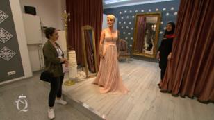 Alice will DER Hochzeits-Hingucker werden Alice will DER Hochzeits-Hingucker werden