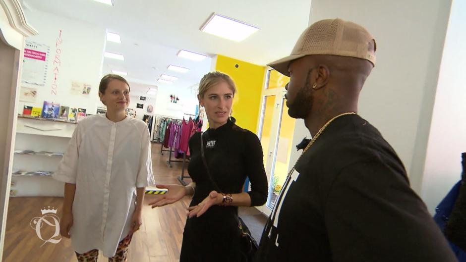 Lea fehlt die Auswahl im Secondhand-Laden Lea fehlt die Auswahl im Secondhand-Laden