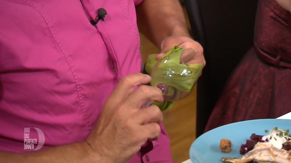 Kein Wein in den Gläsern - dafür viel Staub! Kein Wein in den Gläsern - dafür viel Staub!