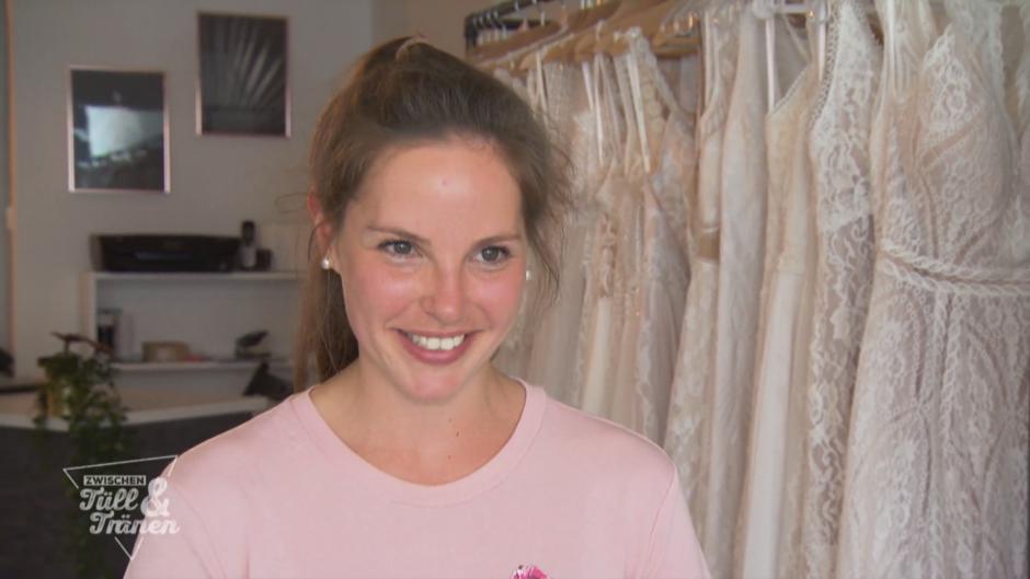 Christin plant eine eventuelle Hochzeit Christin plant eine eventuelle Hochzeit