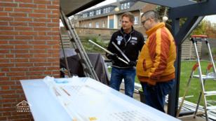 Heimwerker André beweist handwerkliches Geschick Heimwerker André beweist handwerkliches Geschick