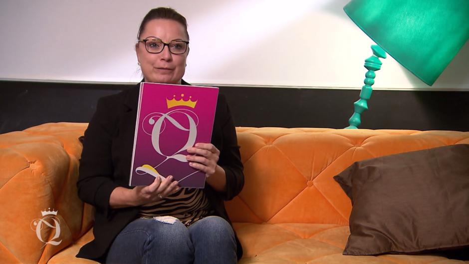 Alle sind einer Meinung: Es fehlt Schmuck! Alle sind einer Meinung: Es fehlt Schmuck!