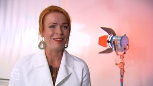 Conny fehlt es ein bisschen an Make-up Conny fehlt es ein bisschen an Make-up