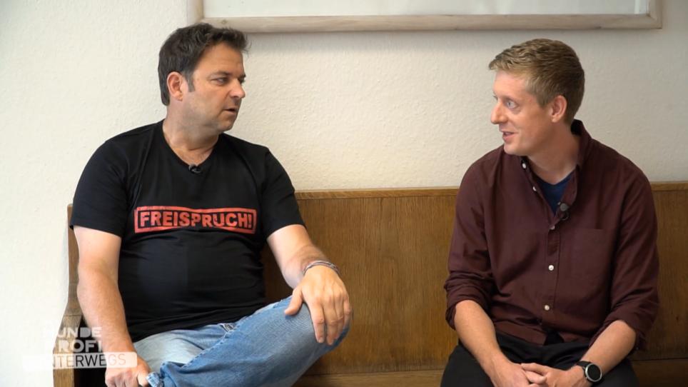 Martin besucht eine Einrichtung für Suchtkranke Martin besucht eine Einrichtung für Suchtkranke