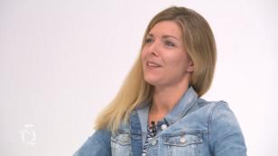 Julia ist "total geflasht" von Leahs Auftritt Julia ist "total geflasht" von Leahs Auftritt