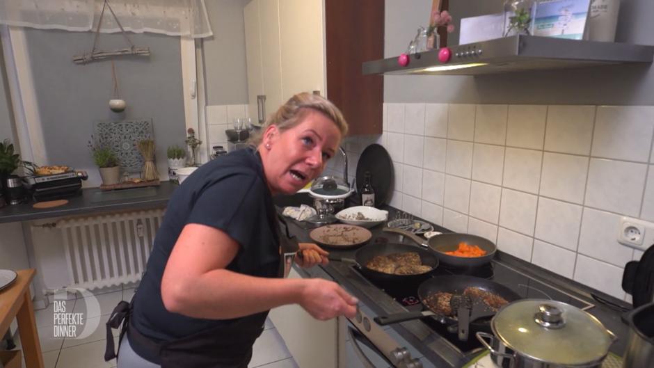 Der Thunfisch bringt den Rauchmelder zum Piepen Der Thunfisch bringt den Rauchmelder zum Piepen