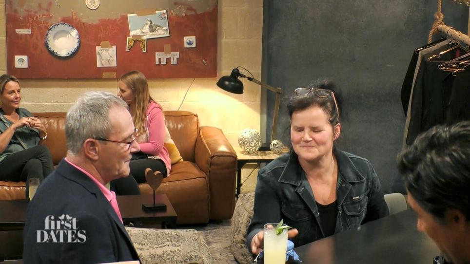 Angelika hat Klaus Marmelade mitgebracht Angelika hat Klaus Marmelade mitgebracht
