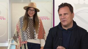 Guido ist von Lauras Look begeistert Guido ist von Lauras Look begeistert