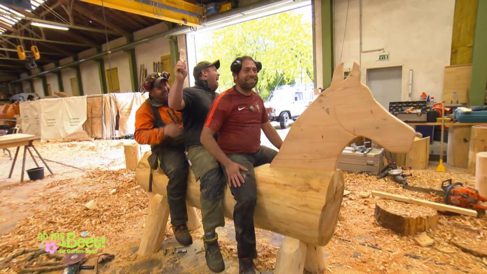 Probesitzen in der Werkstatt Probesitzen in der Werkstatt