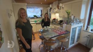 Susanne ist ein riesen Dinner-Fan Susanne ist ein riesen Dinner-Fan
