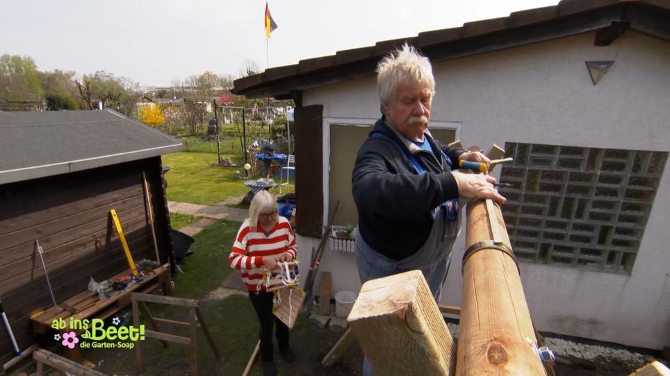 Anna mag keine Wasserwaagen - Erwin verzweifelt Anna mag keine Wasserwaagen - Erwin verzweifelt