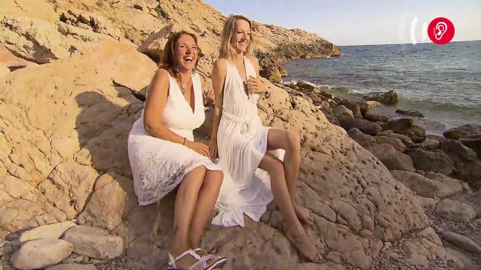 Mama und Tochter als Webcam-Girls Mama und Tochter als Webcam-Girls